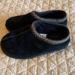 Ugg Black slip on